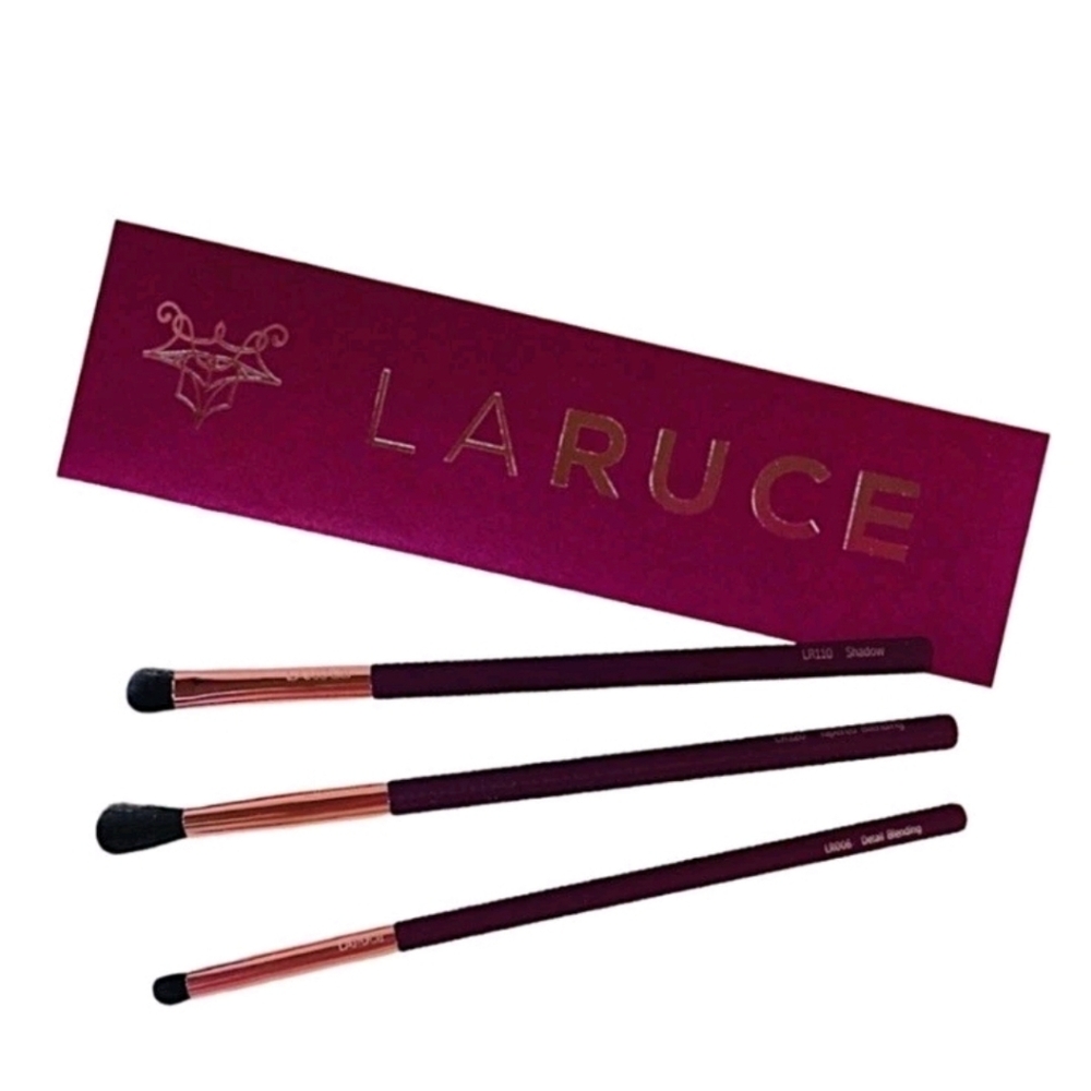 LARUCE BEAUTY SPECIAL EDITION 3 PIECE EYE BRUSH SET -BRAND NEW/SEALED